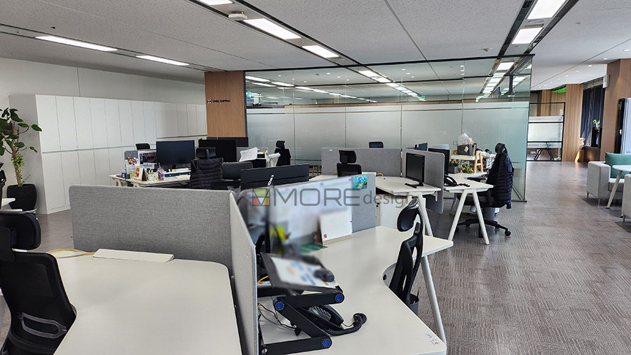 오픈 워크스테이션 및 파티션 존